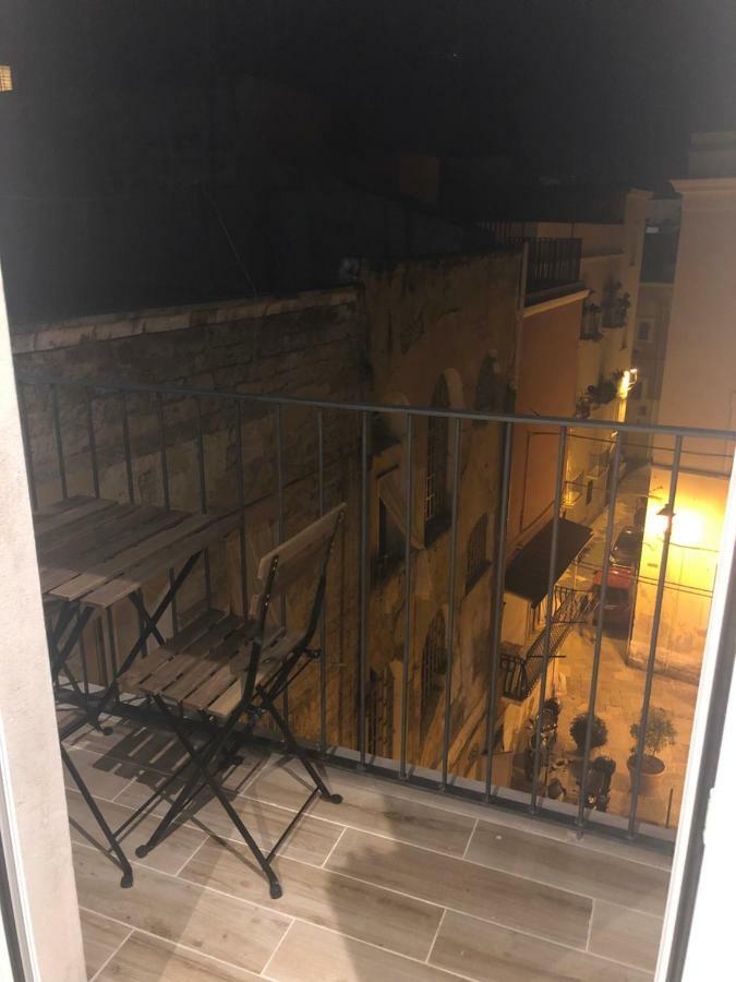 Macario Apartment In The Old Town バーリ エクステリア 写真